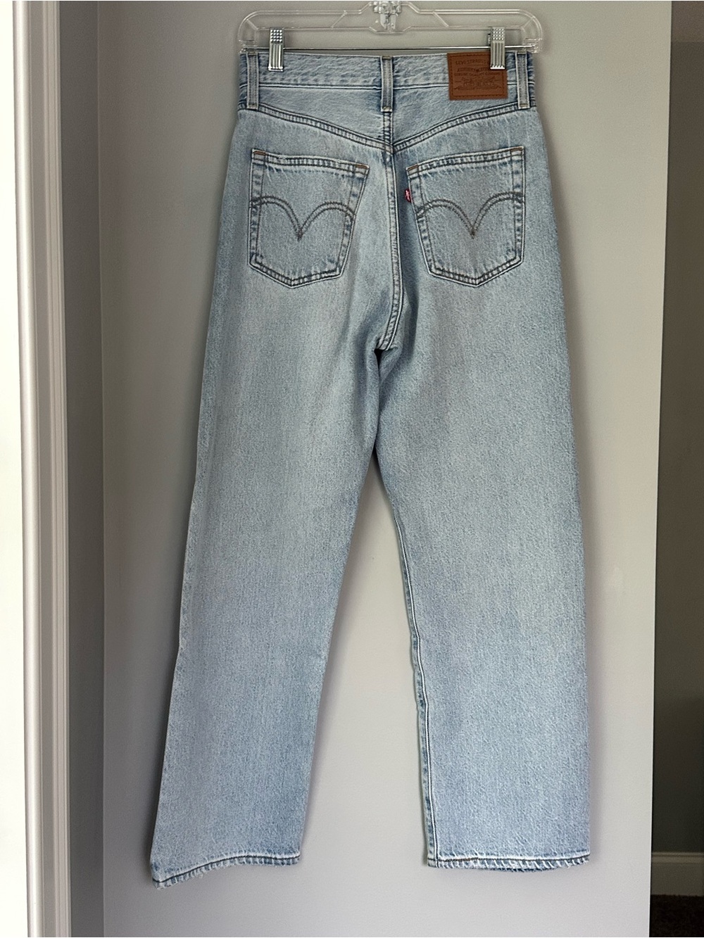 Levi’s Ribcage Straight Jeans in Middle Road Size 26 - Picture 4 of 15